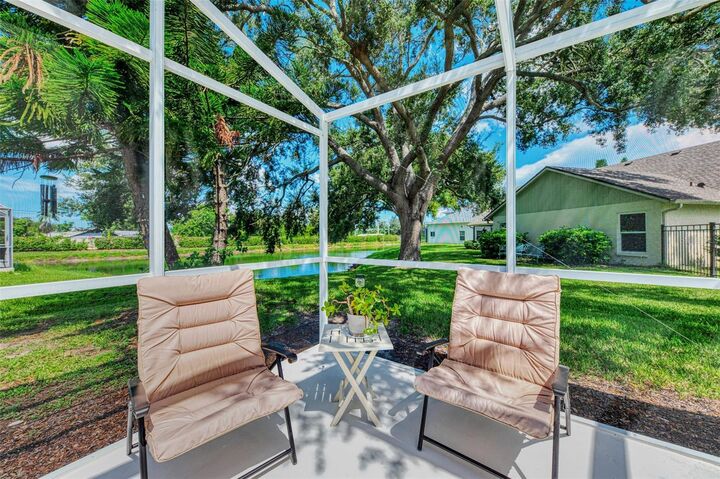 Property Photo:  3911 77th Place E  FL 34243 