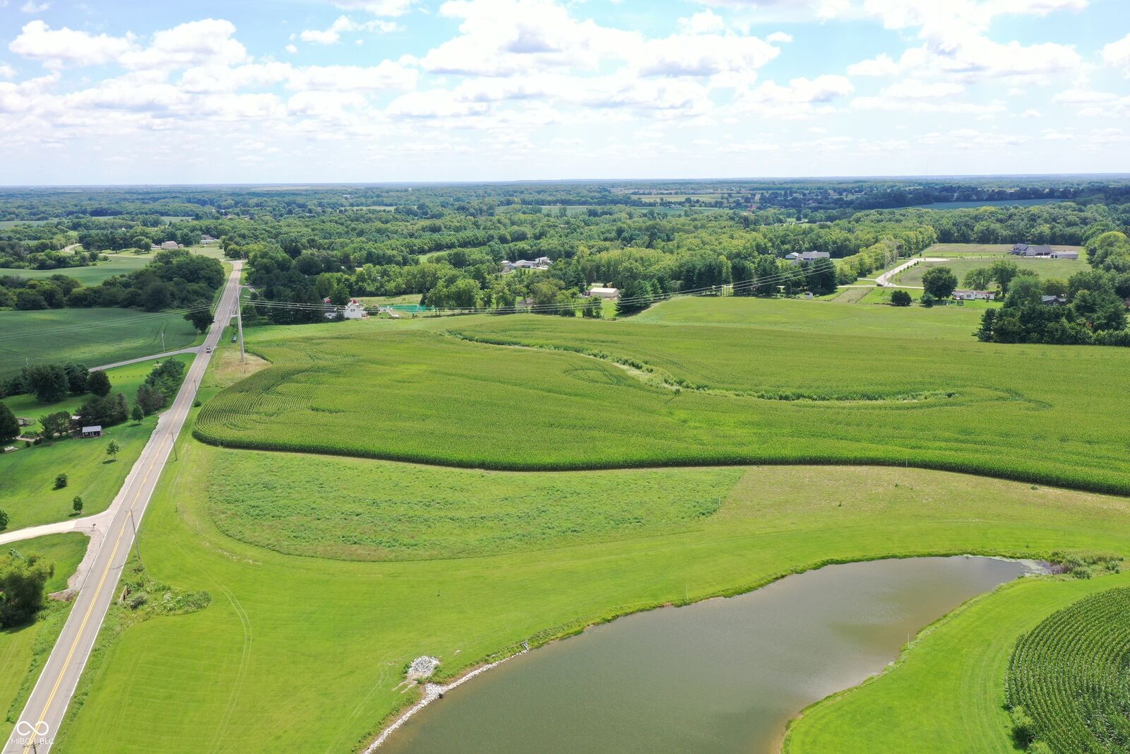Property Photo: 2235 State Road 236 IN 46122