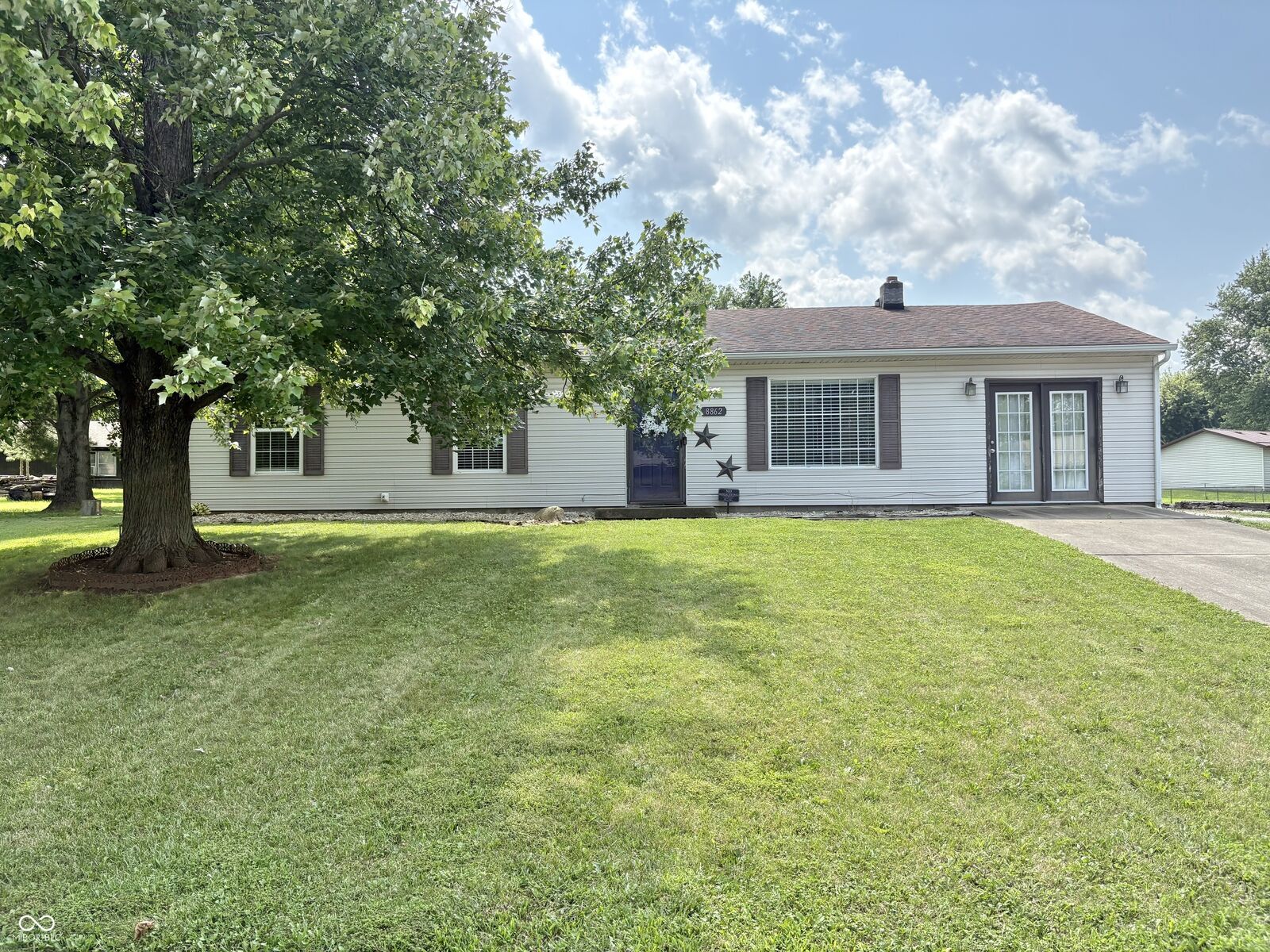 Property Photo: 8862 N Shawnee Drive IN 47201