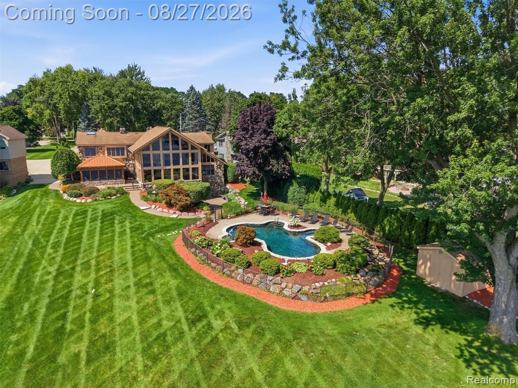 Property Photo:  3549 Mann Road  MI 48346 4036 