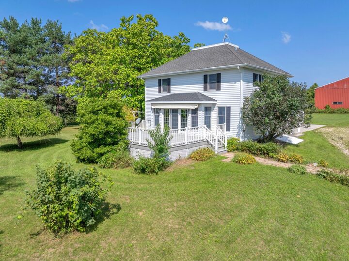 Property Photo:  W7034 Parnell Rd  WI 53011 