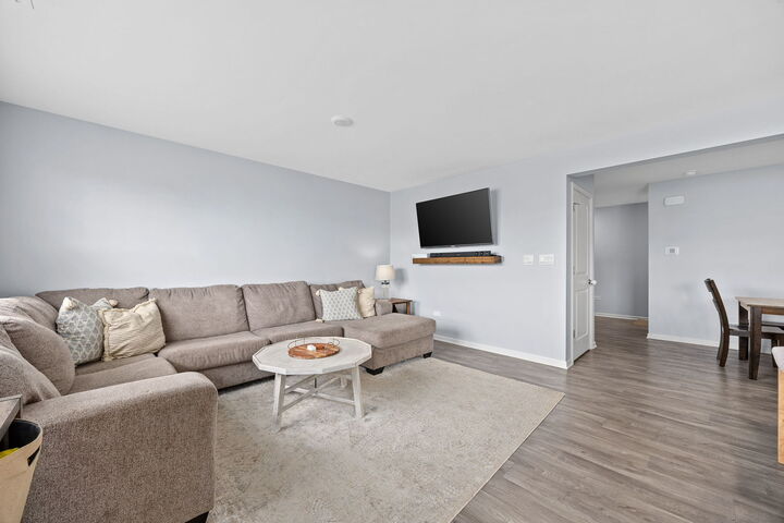 Property Photo: 7621 Stonecrop Lane IL 60431