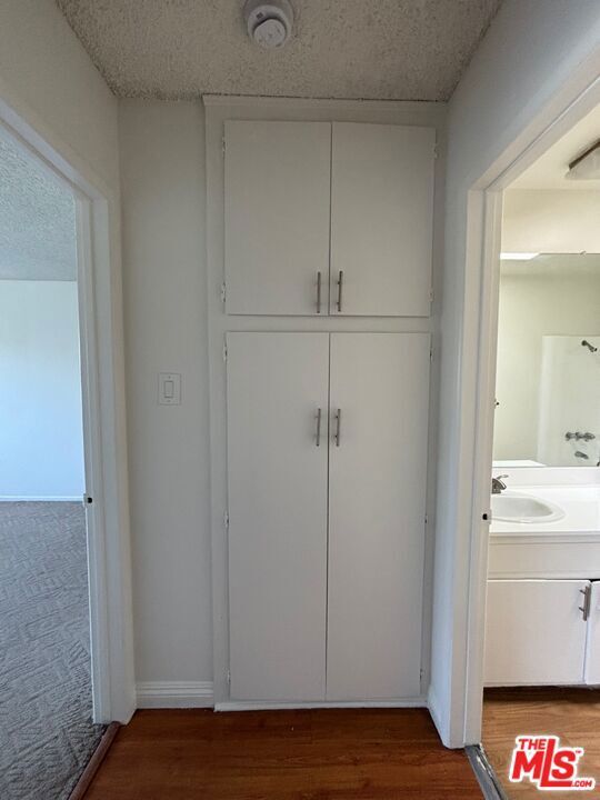 Property Photo: 124 N Oxford Avenue CA 90004