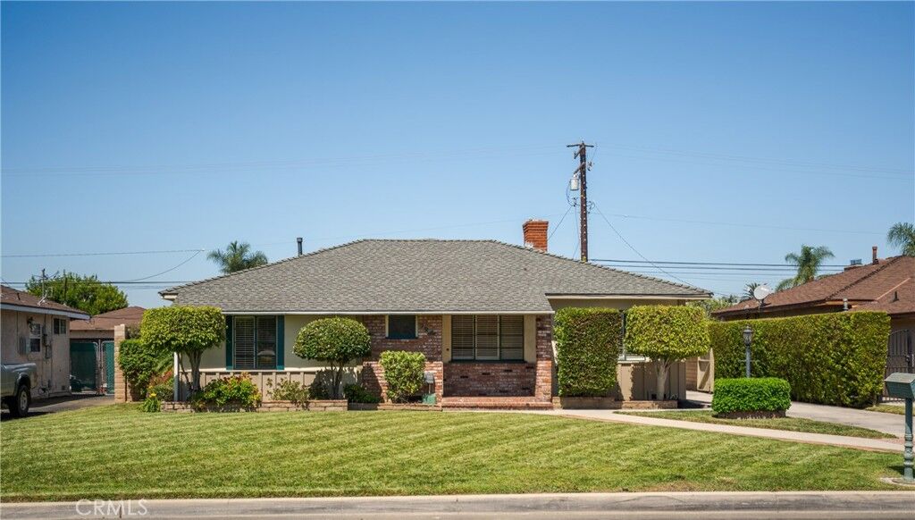 Property Photo:  727 S Fenimore  CA 91723 
