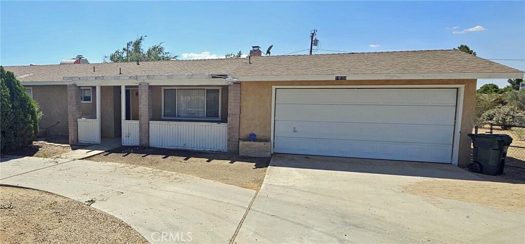 Property Photo:  14150 Apple Valley  CA 92307 