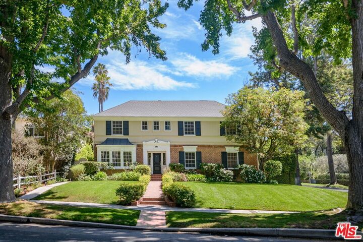 Property Photo:  336 Loring Avenue  CA 90024 