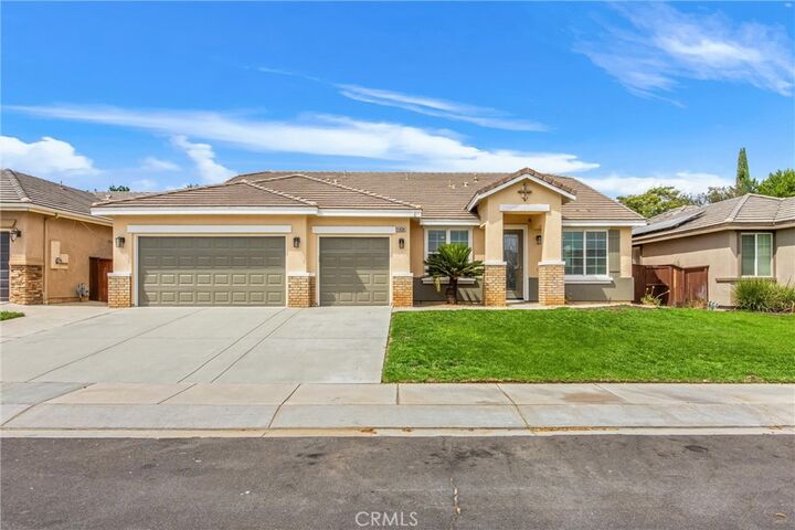 Property Photo:  1434 Desert Star  CA 92223 