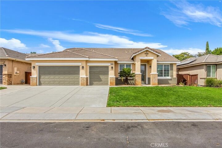 Property Photo:  1434 Desert Star  CA 92223 