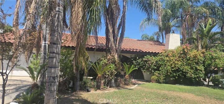 Property Photo: 6300 Devon CA 93309