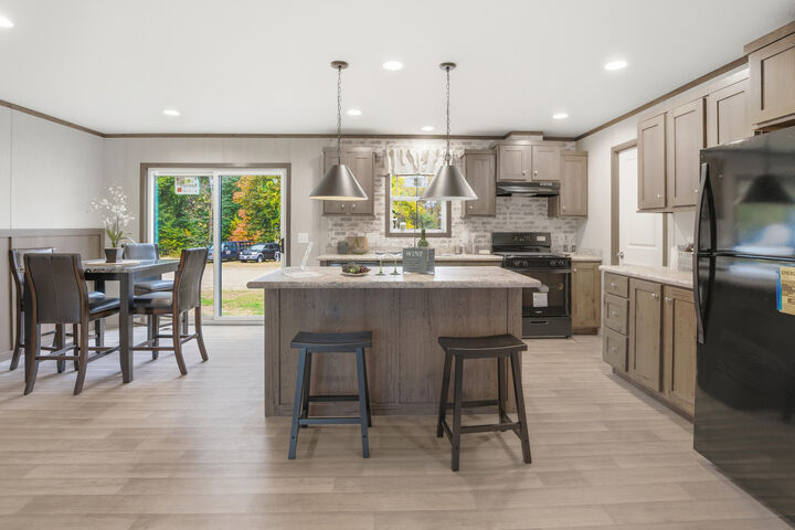 Property Photo:  72 Crowley Road  ME 04280 