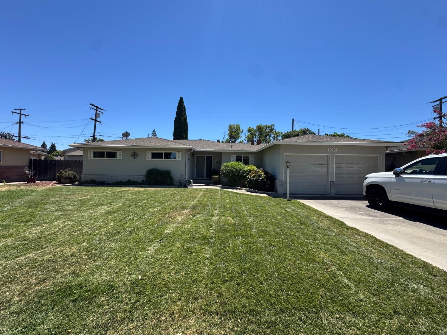 Property Photo: 1010 Thoreau Court CA 95350