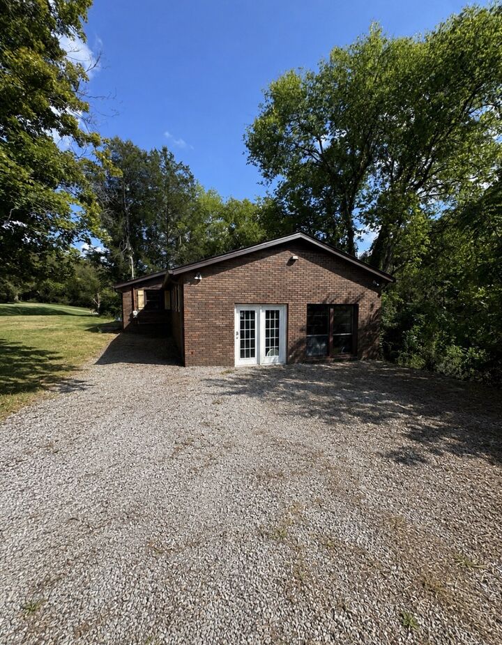 Property Photo: 531 Oakley Hollow Rd TN 37012