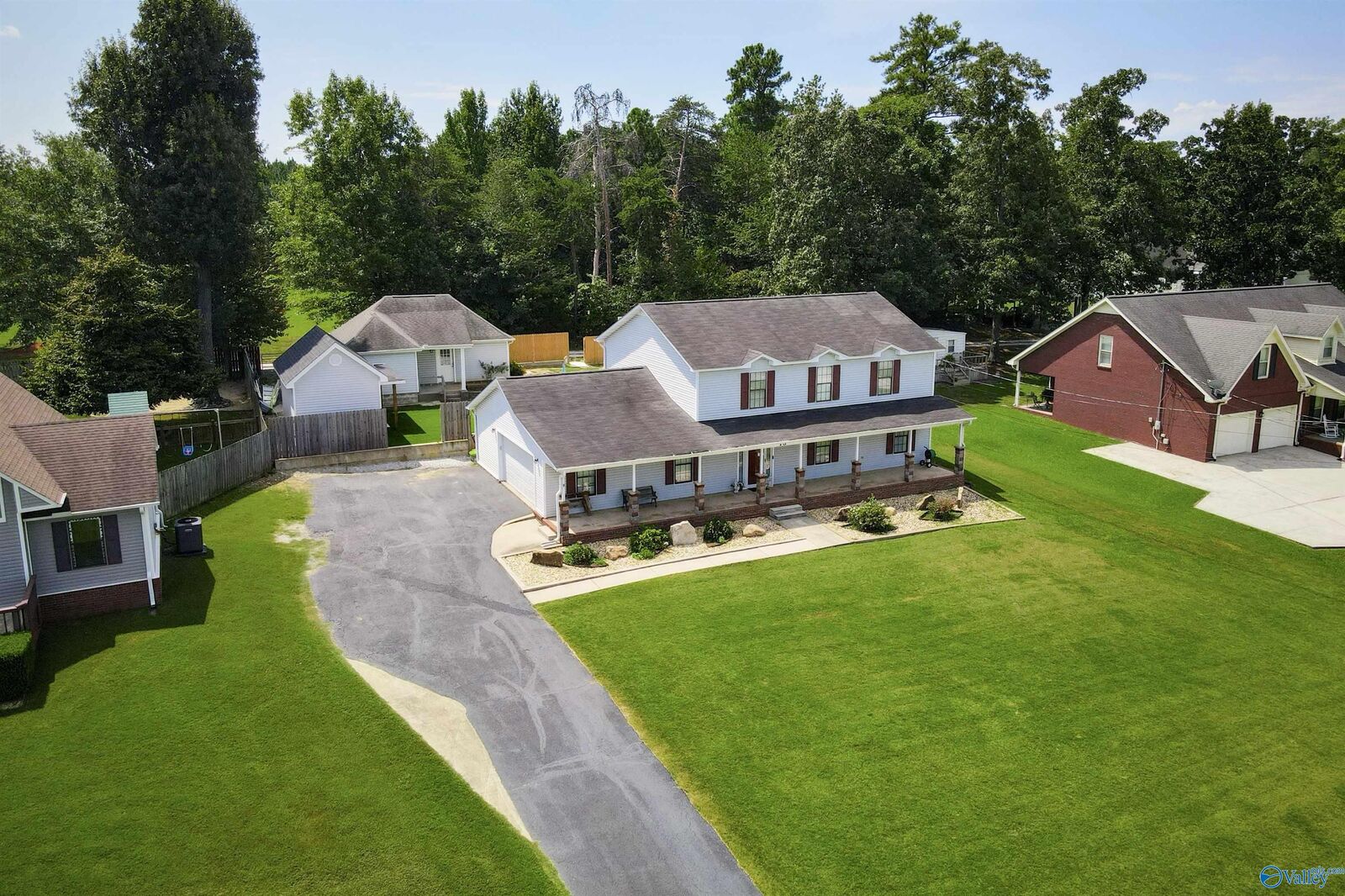 Property Photo:  78 County Road 378  AL 35673 