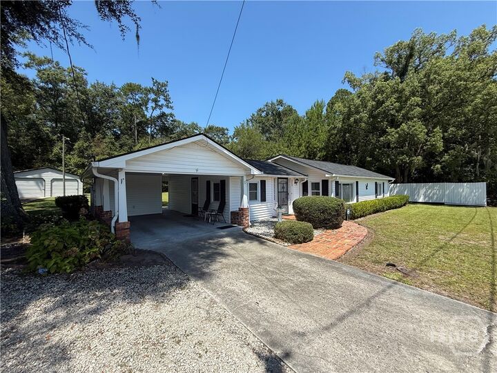 Property Photo: 209 Bradwell Street GA 31313