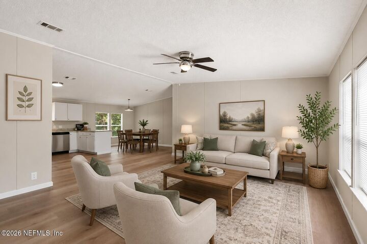 Property Photo: 167 Peppermint Avenue FL 32068