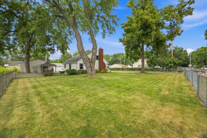 Property Photo: 6900 Queen Avenue S MN 55423