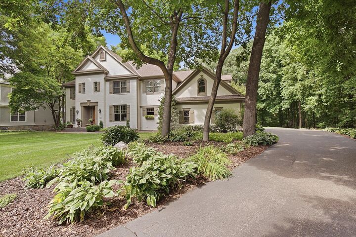 Property Photo: 8662 Great Waters Alcove MN 55347