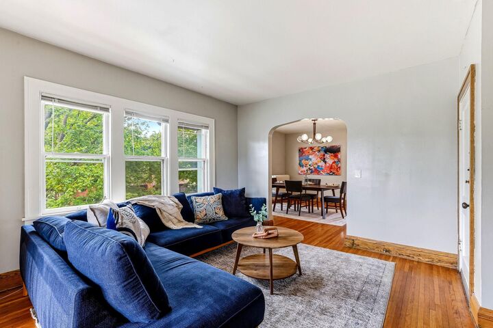Property Photo: 256 Russell Avenue S MN 55405