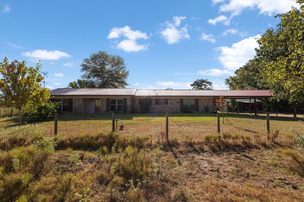 Property Photo:  5015 726  TX 75645 