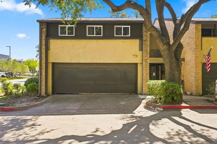 Property Photo: 1816 Mojave Place TX 75061