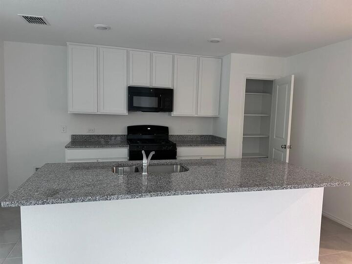 Property Photo:  1521 Vattier Street  TX 75068 