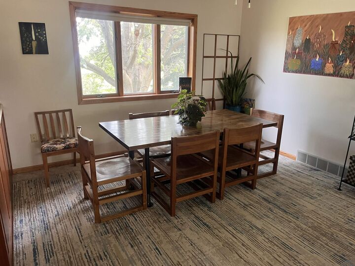 Property Photo:  314 Summit St  IA 51048 