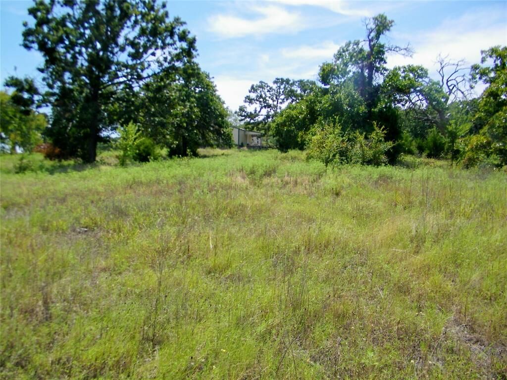 Property Photo:  S 230 Road  OK 74437 