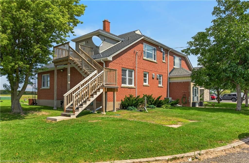 Property Photo:  559 Regional Road 20  ON L8J 3H7 
