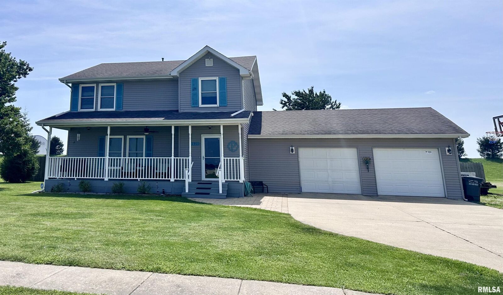 Property Photo: 1911 Southbrooke Road IL 62650