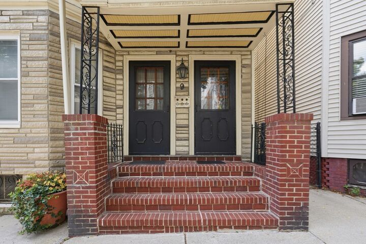 Property Photo:  9 Hatch St 2  MA 02127 