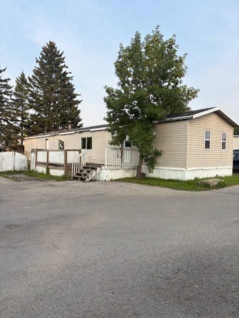 Property Photo:  6220 17 Avenue SE 261  AB T2A 0W6 