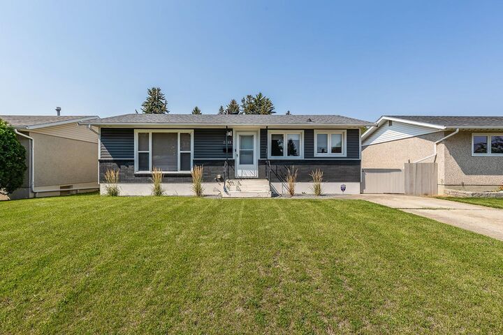 2332 20 Avenue SE — photo 1
