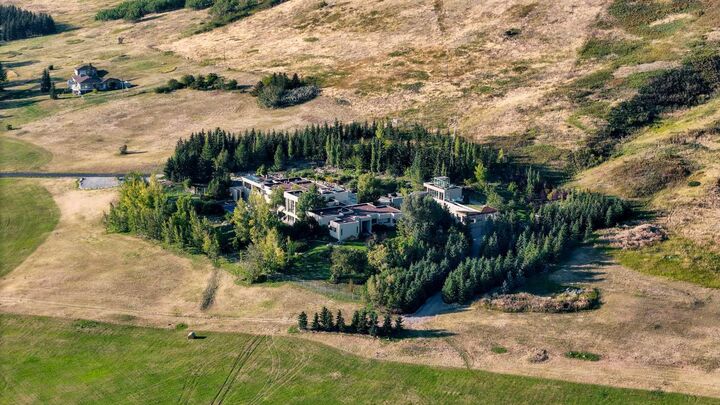 Property Photo: 25102 Lower Springbank Road AB T3Z 3J9