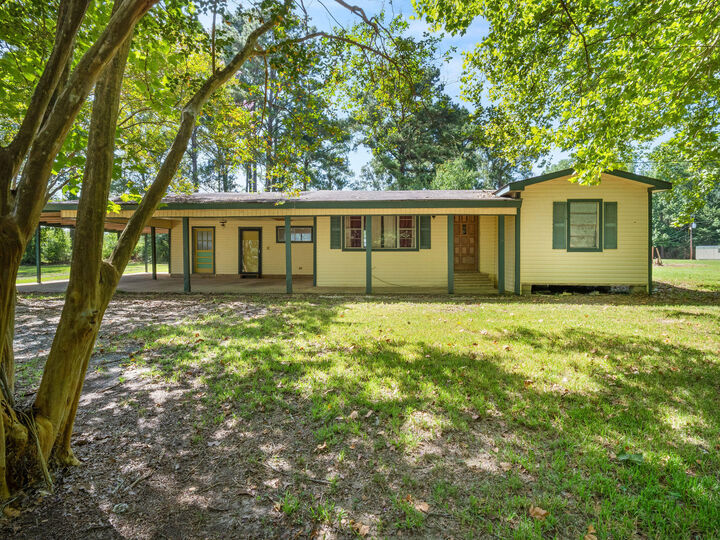 Property Photo:  218 Floyd Willis Rd  LA 70656 