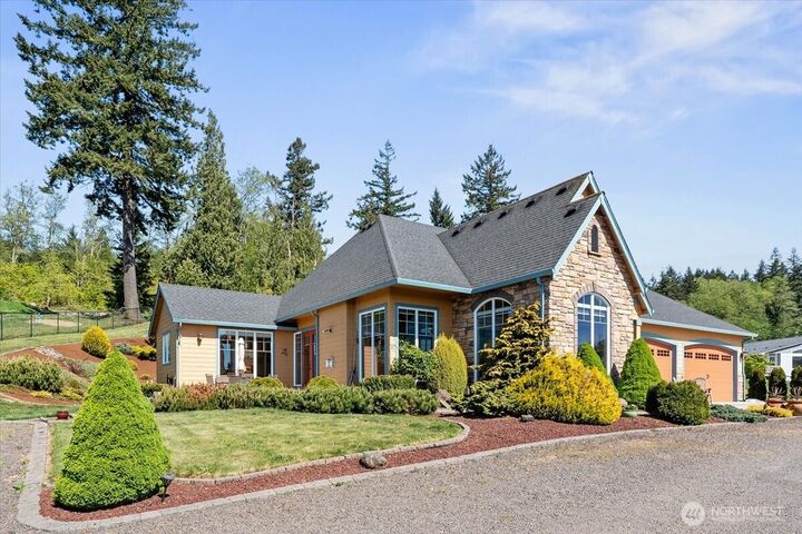 Property Photo:  204  Powder Hill Drive  WA 98625 