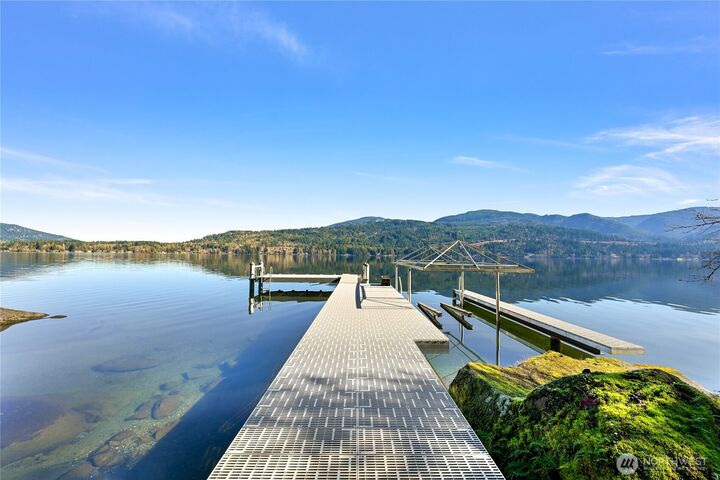 Property Photo: 2500 Lake Whatcom Boulevard WA 98229