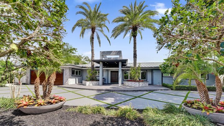 Property Photo: 2601 NE 29th Street FL 33306