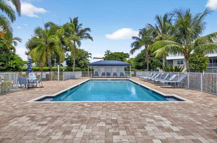 Property Photo:  9810 Marina Boulevard 1120  FL 33428 