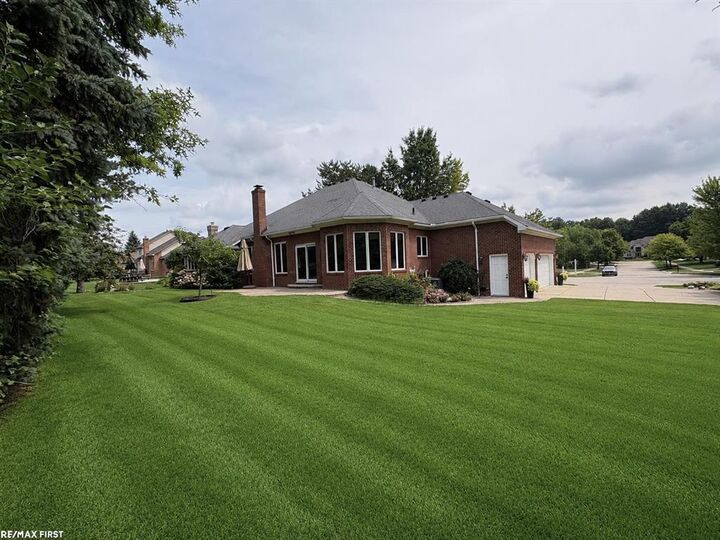 Property Photo:  56411 Dickens Drive  MI 48316 