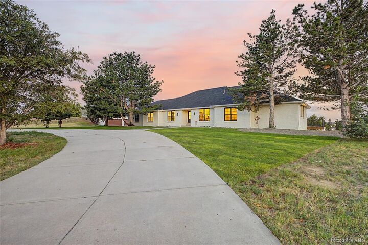 Property Photo:  16920 E Easter Avenue  CO 80016 