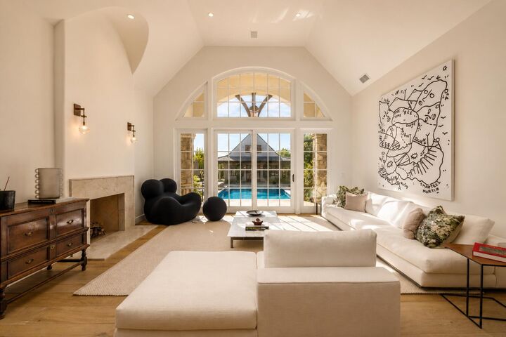 Property Photo:  1325 Ladan Drive  CA 93463 