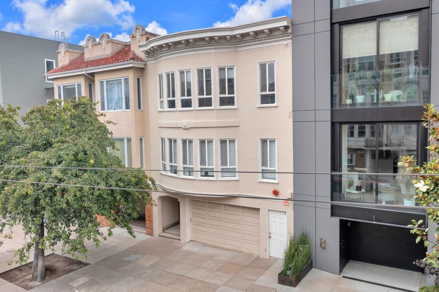 Property Photo:  1460 Chestnut Street  CA 94123 