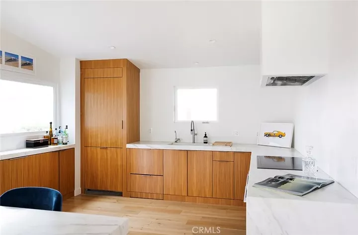 Property Photo:  1504 Westcliff Drive 5  CA 92660 