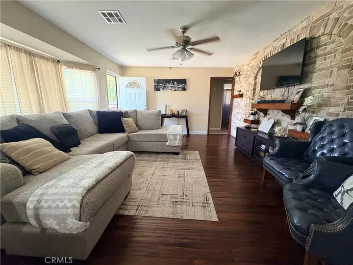 Property Photo: 316 Western CA 93309
