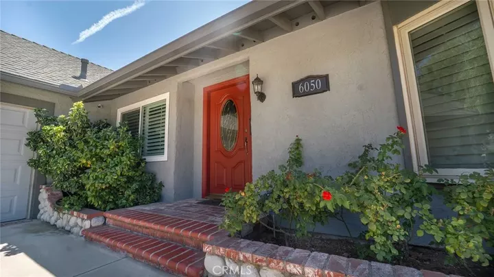 Property Photo: 6050 E Malton Avenue CA 93063
