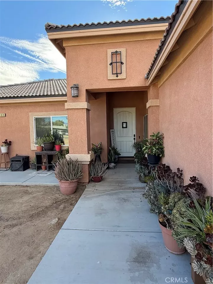 Property Photo:  11078 Redwood Avenue  CA 92345 
