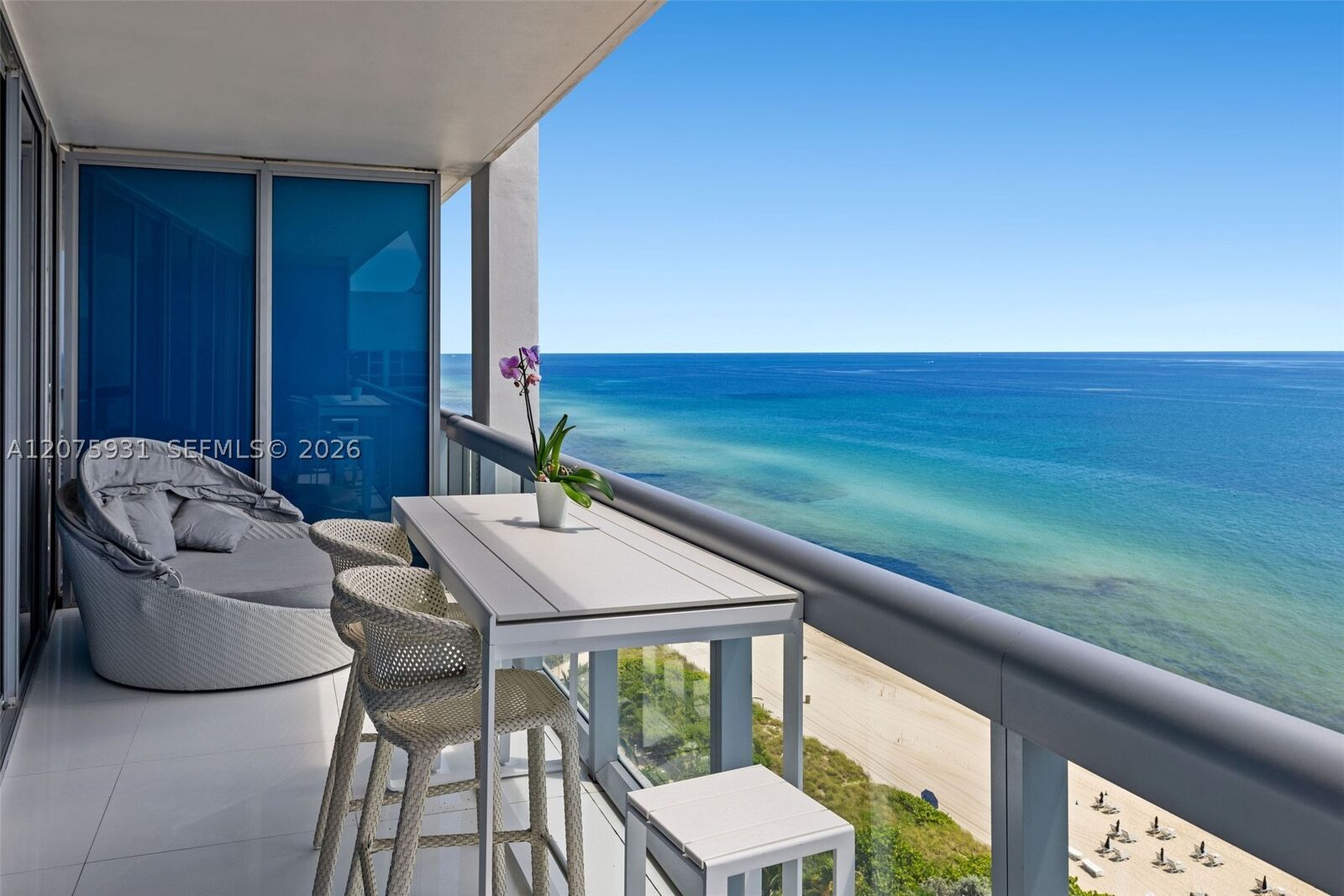 Property Photo:  6899 Collins Ave 1602  FL 33141 