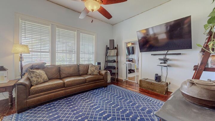Property Photo:  1401 E Buccaneer  TX 77665 