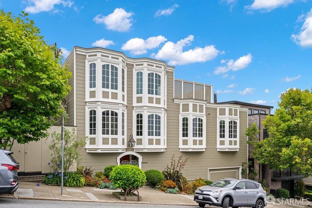 Property Photo: 2240 Lyon Street CA 94115