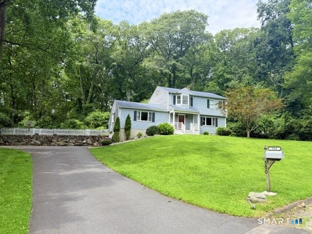Property Photo:  500 Wolcott Lane  CT 06477 